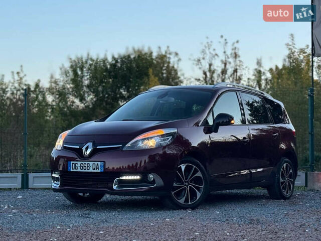 Красный Рено Гранд Сценик, объемом двигателя 1.5 л и пробегом 202 тыс. км за 9350 $, фото 9 на Automoto.ua