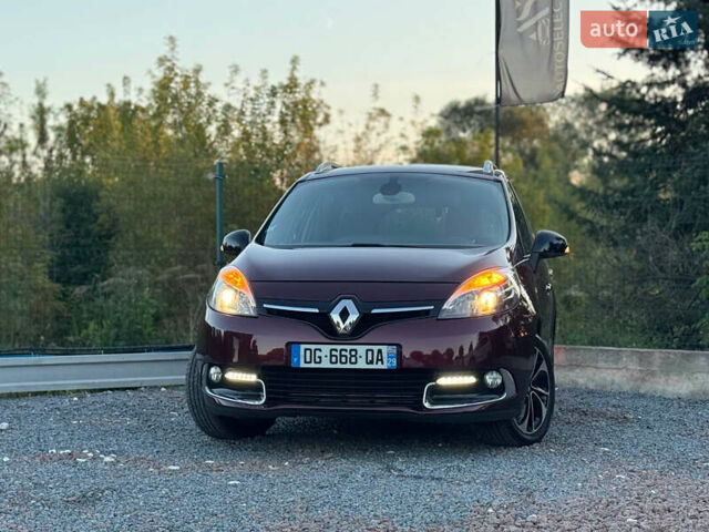 Красный Рено Гранд Сценик, объемом двигателя 1.5 л и пробегом 202 тыс. км за 9350 $, фото 6 на Automoto.ua