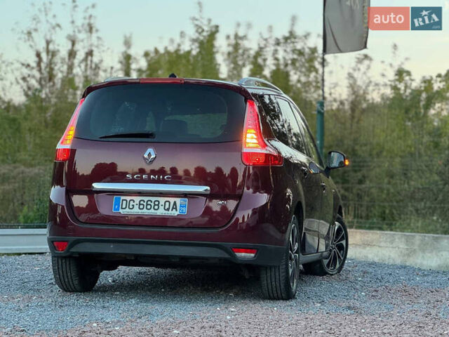 Красный Рено Гранд Сценик, объемом двигателя 1.5 л и пробегом 202 тыс. км за 9350 $, фото 51 на Automoto.ua