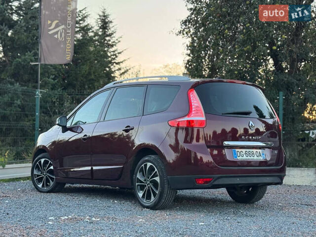 Красный Рено Гранд Сценик, объемом двигателя 1.5 л и пробегом 202 тыс. км за 9350 $, фото 39 на Automoto.ua