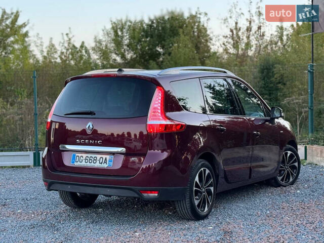 Красный Рено Гранд Сценик, объемом двигателя 1.5 л и пробегом 202 тыс. км за 9350 $, фото 54 на Automoto.ua
