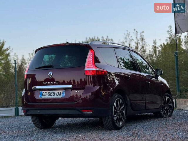 Красный Рено Гранд Сценик, объемом двигателя 1.5 л и пробегом 202 тыс. км за 9350 $, фото 55 на Automoto.ua