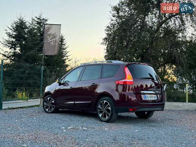 Красный Рено Гранд Сценик, объемом двигателя 1.5 л и пробегом 202 тыс. км за 9350 $, фото 41 на Automoto.ua