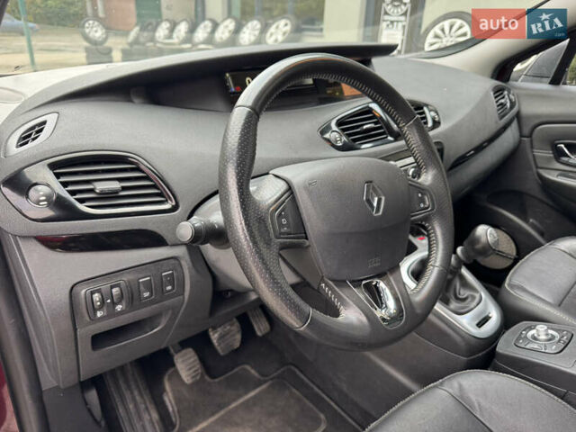 Червоний Рено Гранд Сценік, об'ємом двигуна 1.5 л та пробігом 181 тис. км за 10400 $, фото 24 на Automoto.ua