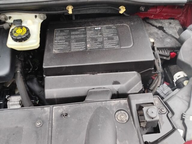 Красный Рено Гранд Сценик, объемом двигателя 1.4 л и пробегом 202 тыс. км за 5750 $, фото 7 на Automoto.ua