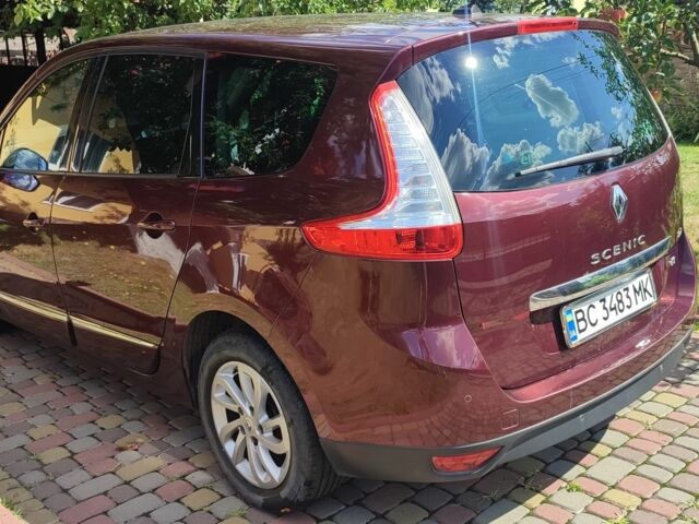 Червоний Рено Гранд Сценік, об'ємом двигуна 1.5 л та пробігом 186 тис. км за 8900 $, фото 6 на Automoto.ua