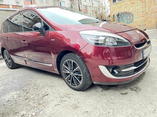 Червоний Рено Гранд Сценік, об'ємом двигуна 1.5 л та пробігом 220 тис. км за 8900 $, фото 7 на Automoto.ua