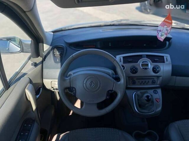 Рено Гранд Сценік, об'ємом двигуна 1.6 л та пробігом 248 тис. км за 4490 $, фото 17 на Automoto.ua