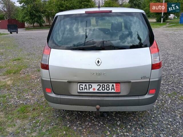 Рено Гранд Сценик, объемом двигателя 1.9 л и пробегом 340 тыс. км за 3000 $, фото 7 на Automoto.ua