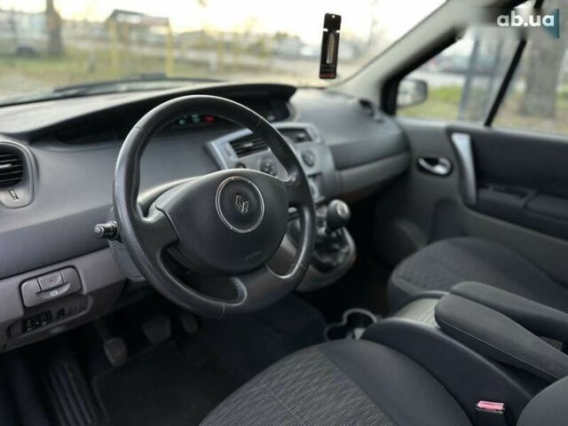 Рено Гранд Сценік, об'ємом двигуна 2 л та пробігом 211 тис. км за 5600 $, фото 19 на Automoto.ua