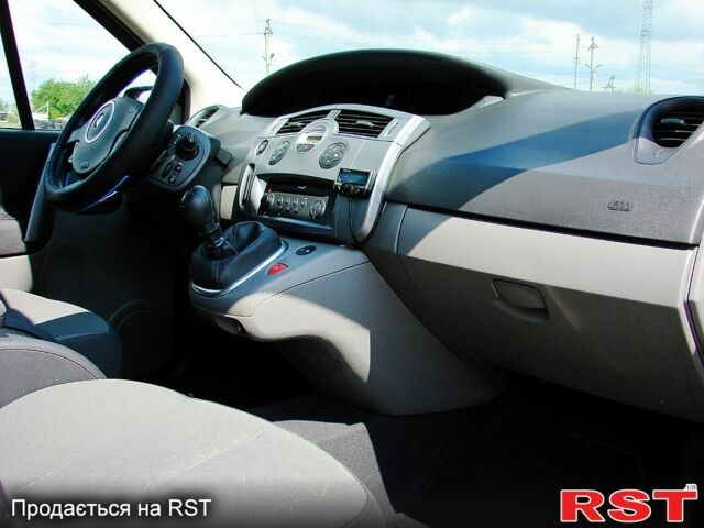 Рено Гранд Сценік, об'ємом двигуна 1.6 л та пробігом 231 тис. км за 5900 $, фото 7 на Automoto.ua