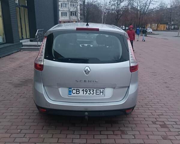 Рено Гранд Сценик, объемом двигателя 2 л и пробегом 238 тыс. км за 7550 $, фото 1 на Automoto.ua
