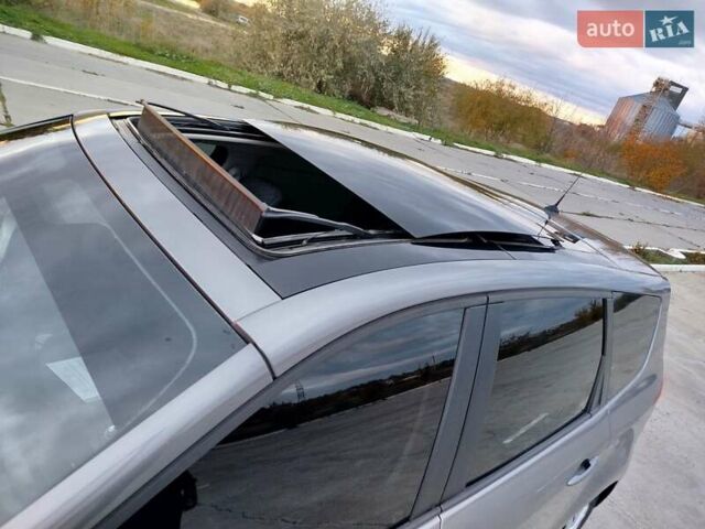 Рено Гранд Сценик 2009 в Николаеве на Automoto.ua Рено Гранд Сценик, объемом двигателя 1.4 л и пробегом 238 тыс. км за 8500 $, фото 10 на Automoto.ua