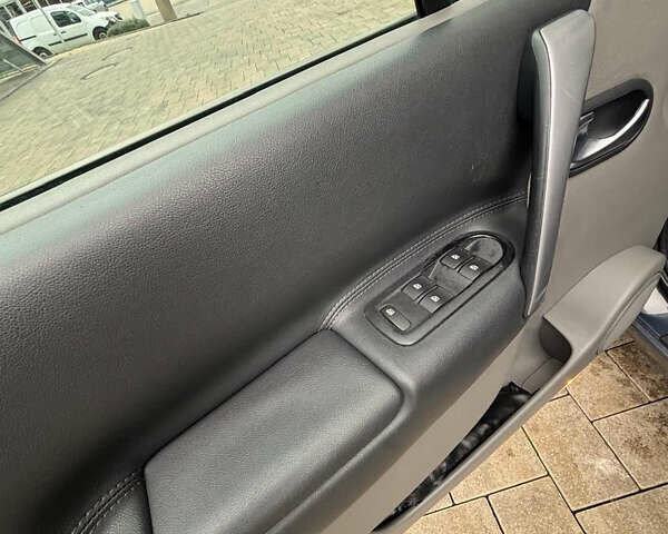 Рено Гранд Сценик, объемом двигателя 1.9 л и пробегом 192 тыс. км за 6700 $, фото 8 на Automoto.ua