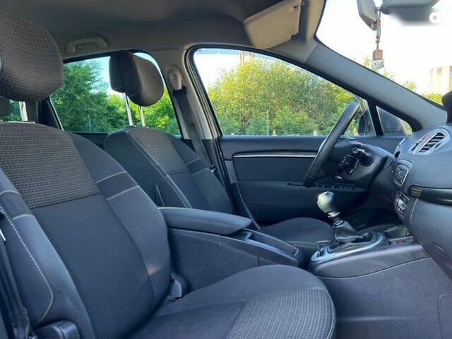 Рено Гранд Сценік, об'ємом двигуна 1.9 л та пробігом 230 тис. км за 7499 $, фото 8 на Automoto.ua