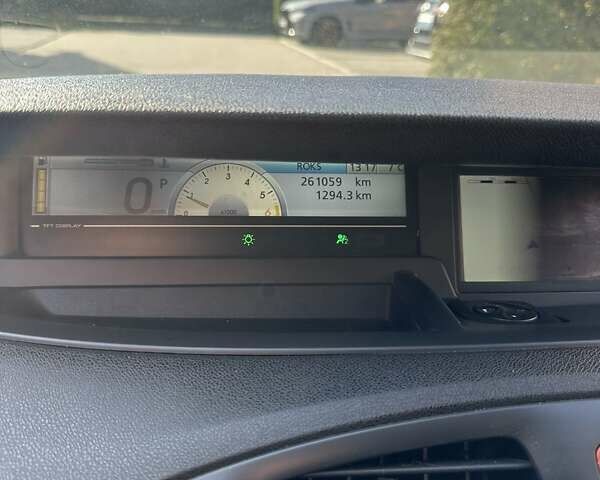 Рено Гранд Сценик, объемом двигателя 1.46 л и пробегом 260 тыс. км за 7100 $, фото 9 на Automoto.ua