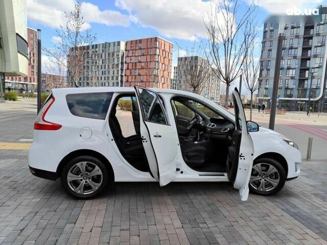Рено Гранд Сценік, об'ємом двигуна 2 л та пробігом 264 тис. км за 7990 $, фото 25 на Automoto.ua