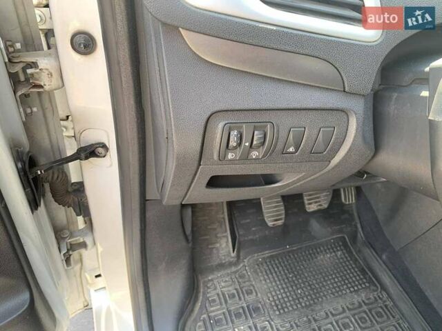 Рено Гранд Сценик, об'ємом двигуна 1.46 л та пробігом 308 тис. км за 6800 $, фото 4 на Automoto.ua