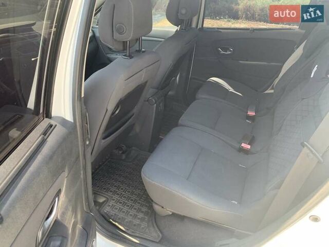 Рено Гранд Сценик, об'ємом двигуна 1.46 л та пробігом 308 тис. км за 6800 $, фото 11 на Automoto.ua