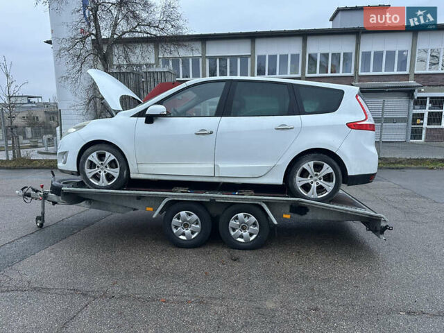 Рено Гранд Сценик, объемом двигателя 0 л и пробегом 134 тыс. км за 4950 $, фото 1 на Automoto.ua