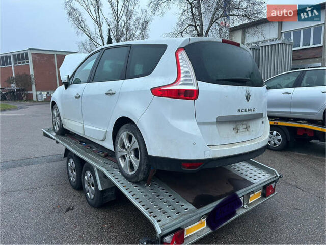 Рено Гранд Сценик, объемом двигателя 0 л и пробегом 134 тыс. км за 4950 $, фото 5 на Automoto.ua