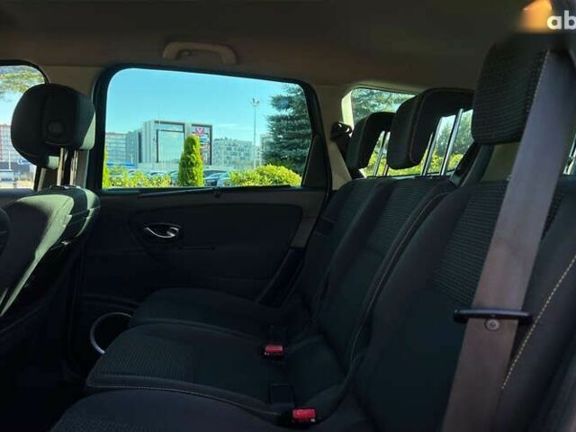 Рено Гранд Сценік, об'ємом двигуна 1.9 л та пробігом 230 тис. км за 7499 $, фото 9 на Automoto.ua