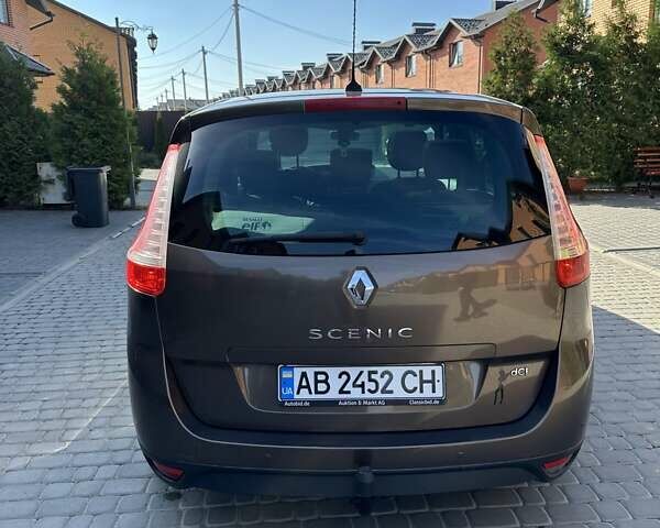 Рено Гранд Сценик, объемом двигателя 1.46 л и пробегом 260 тыс. км за 7100 $, фото 3 на Automoto.ua