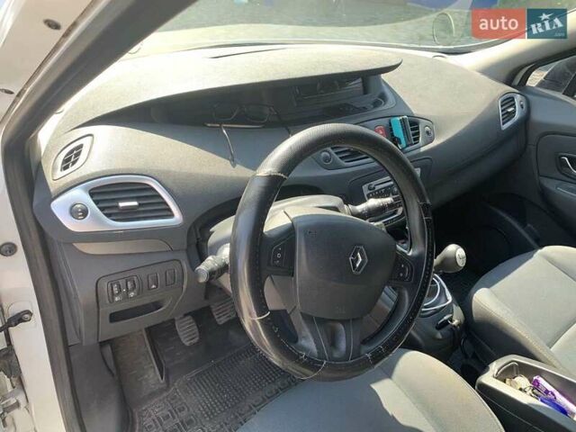 Рено Гранд Сценик, об'ємом двигуна 1.46 л та пробігом 308 тис. км за 6800 $, фото 6 на Automoto.ua