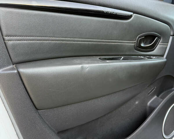 Рено Гранд Сценик, объемом двигателя 0 л и пробегом 395 тыс. км за 5200 $, фото 11 на Automoto.ua