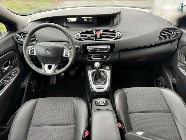 Рено Гранд Сценик, объемом двигателя 1.4 л и пробегом 179 тыс. км за 7950 $, фото 10 на Automoto.ua