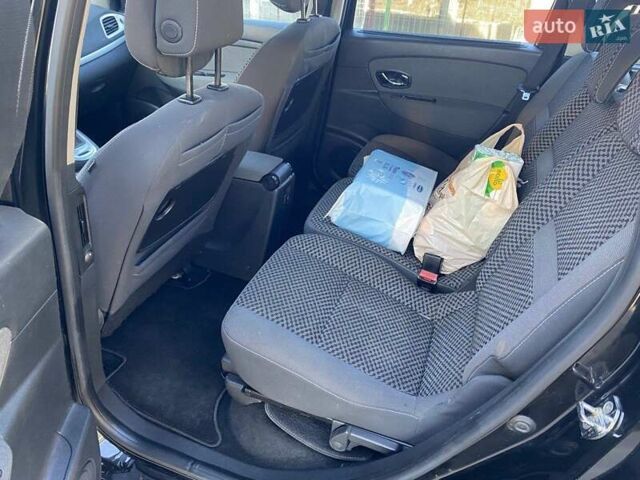 Рено Гранд Сценик, объемом двигателя 1.6 л и пробегом 287 тыс. км за 6600 $, фото 22 на Automoto.ua