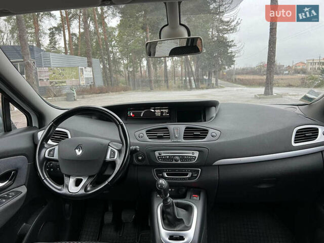 Рено Гранд Сценик, объемом двигателя 1.5 л и пробегом 243 тыс. км за 7500 $, фото 1 на Automoto.ua
