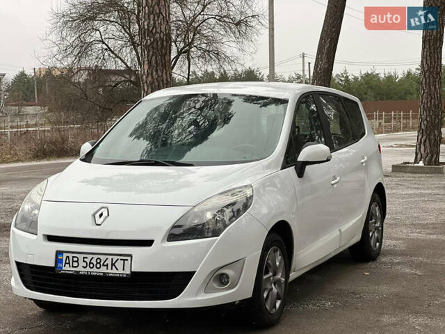 Рено Гранд Сценик, объемом двигателя 1.5 л и пробегом 243 тыс. км за 7500 $, фото 6 на Automoto.ua