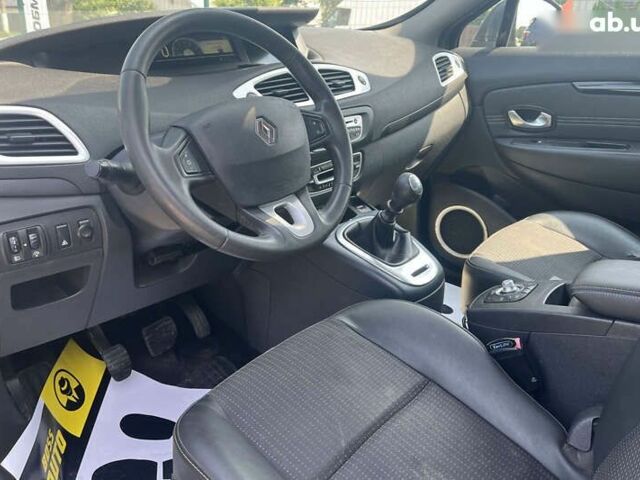 Рено Гранд Сценик, объемом двигателя 1.5 л и пробегом 246 тыс. км за 6999 $, фото 5 на Automoto.ua