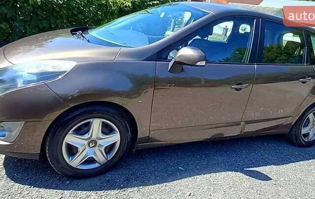 Рено Гранд Сценік, об'ємом двигуна 1.5 л та пробігом 282 тис. км за 6300 $, фото 2 на Automoto.ua