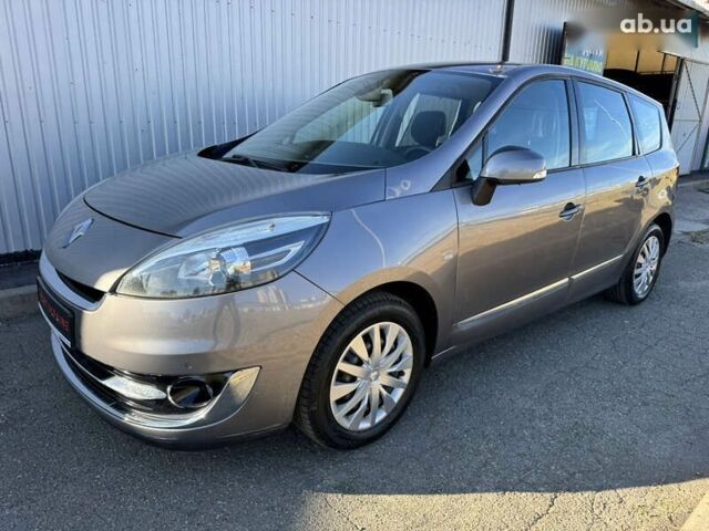 Рено Гранд Сценик, объемом двигателя 1.4 л и пробегом 206 тыс. км за 7950 $, фото 1 на Automoto.ua