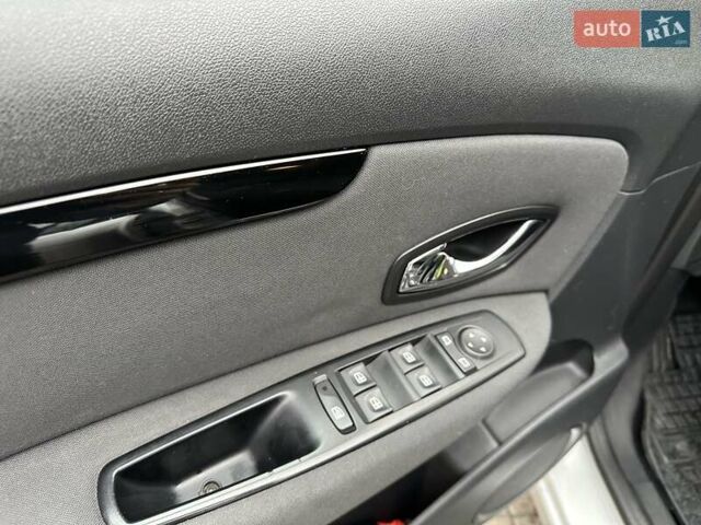 Рено Гранд Сценік, об'ємом двигуна 1.5 л та пробігом 214 тис. км за 8890 $, фото 16 на Automoto.ua