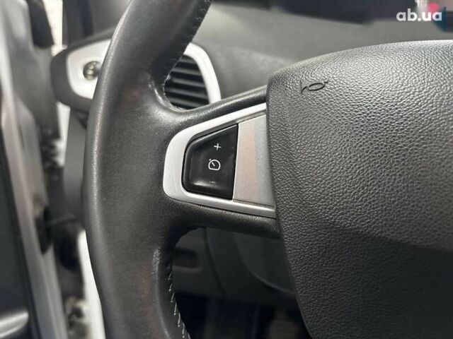 Рено Гранд Сценик, объемом двигателя 0 л и пробегом 281 тыс. км за 7690 $, фото 22 на Automoto.ua