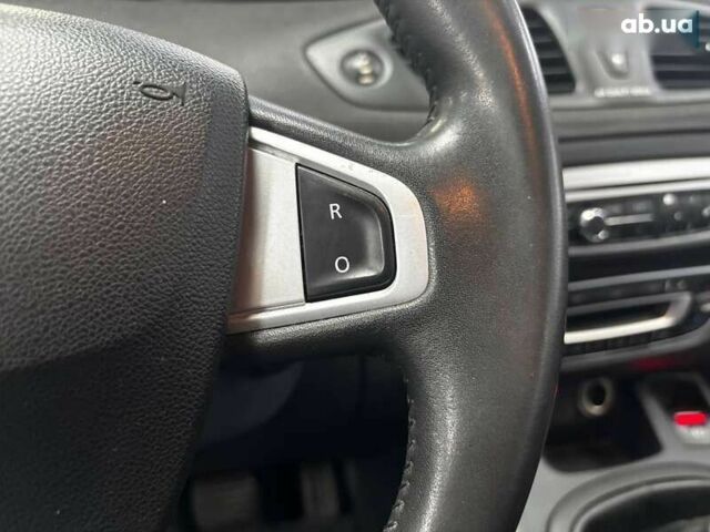 Рено Гранд Сценик, объемом двигателя 0 л и пробегом 281 тыс. км за 7690 $, фото 24 на Automoto.ua