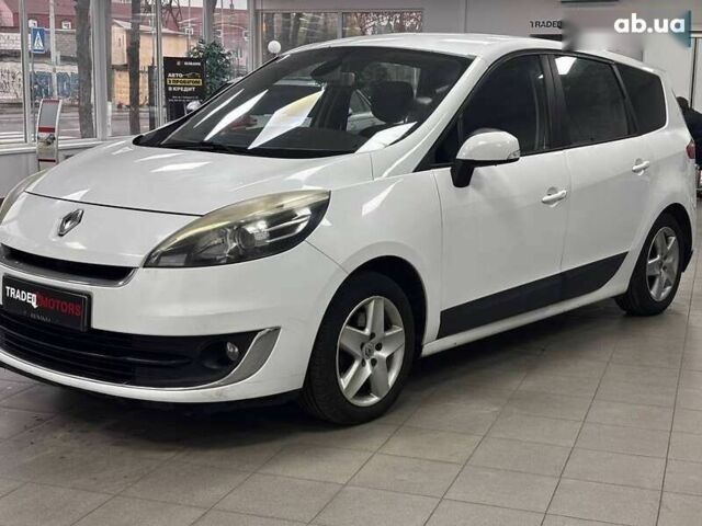 Рено Гранд Сценик, объемом двигателя 0 л и пробегом 281 тыс. км за 7690 $, фото 6 на Automoto.ua