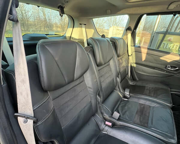 Рено Гранд Сценик, объемом двигателя 1.6 л и пробегом 90 тыс. км за 7500 $, фото 14 на Automoto.ua