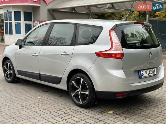 Рено Гранд Сценік, об'ємом двигуна 1.5 л та пробігом 214 тис. км за 8890 $, фото 5 на Automoto.ua