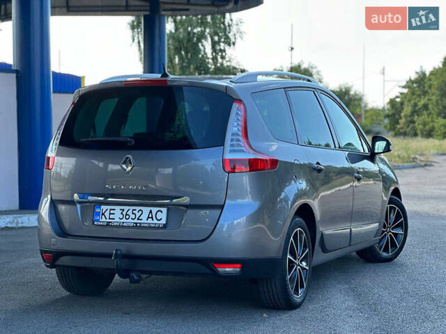 Рено Гранд Сценик, объемом двигателя 1.6 л и пробегом 174 тыс. км за 10999 $, фото 7 на Automoto.ua