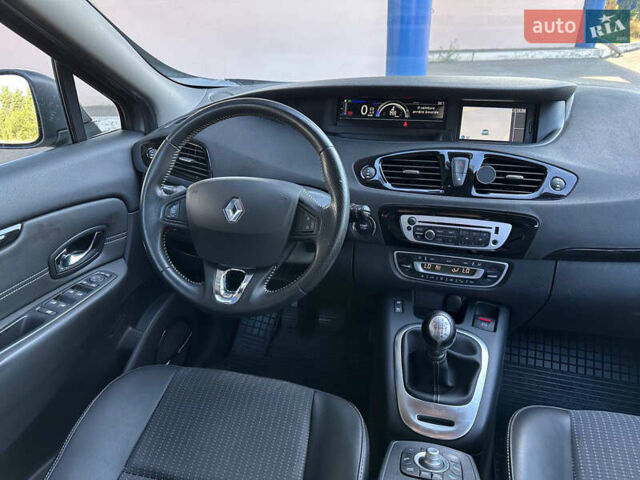 Рено Гранд Сценик, объемом двигателя 1.6 л и пробегом 174 тыс. км за 10999 $, фото 33 на Automoto.ua