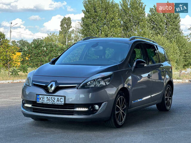 Рено Гранд Сценик, объемом двигателя 1.6 л и пробегом 174 тыс. км за 10999 $, фото 3 на Automoto.ua