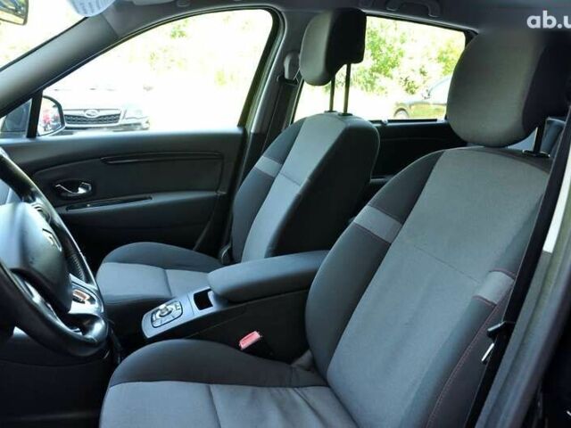 Рено Гранд Сценик, объемом двигателя 1.5 л и пробегом 230 тыс. км за 7999 $, фото 17 на Automoto.ua