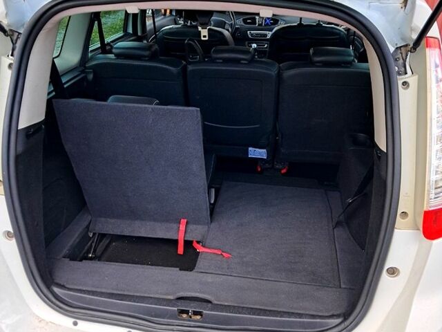 Рено Гранд Сценик, объемом двигателя 1.5 л и пробегом 310 тыс. км за 9500 $, фото 1 на Automoto.ua