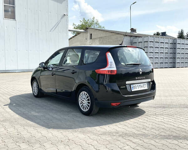 Рено Гранд Сценик, объемом двигателя 1.6 л и пробегом 232 тыс. км за 9300 $, фото 5 на Automoto.ua