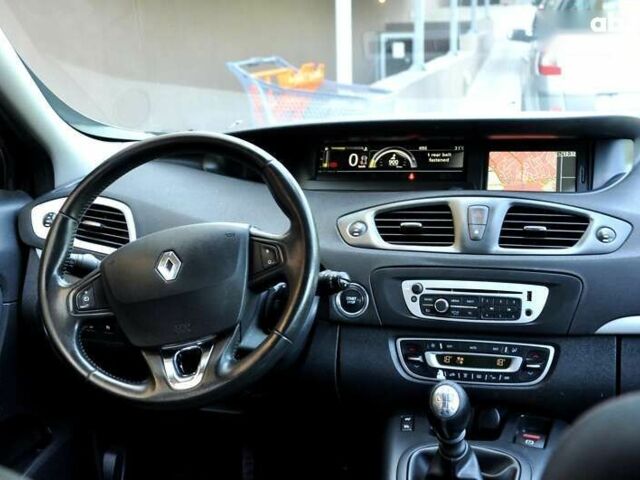 Рено Гранд Сценик, объемом двигателя 1.5 л и пробегом 230 тыс. км за 7999 $, фото 29 на Automoto.ua