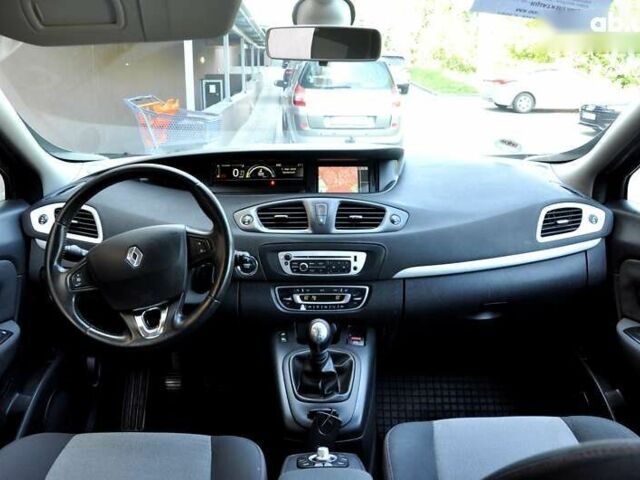 Рено Гранд Сценик, объемом двигателя 1.5 л и пробегом 230 тыс. км за 7999 $, фото 28 на Automoto.ua